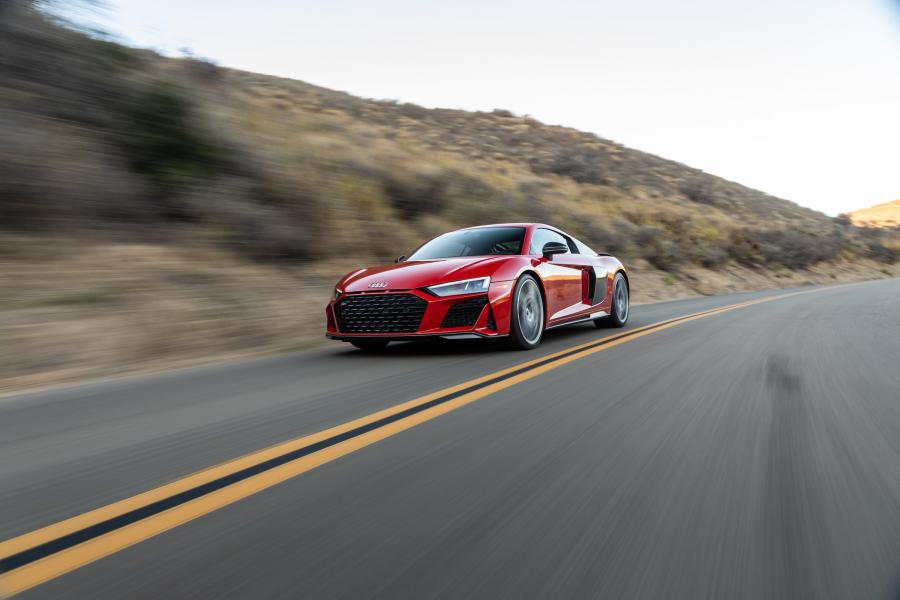  Audi R8 V10 Performance 2019 года  (NA) (фото 20 из 62)